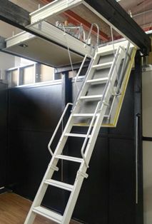 Выдвижная лестница, которую можно заказать в Саках 